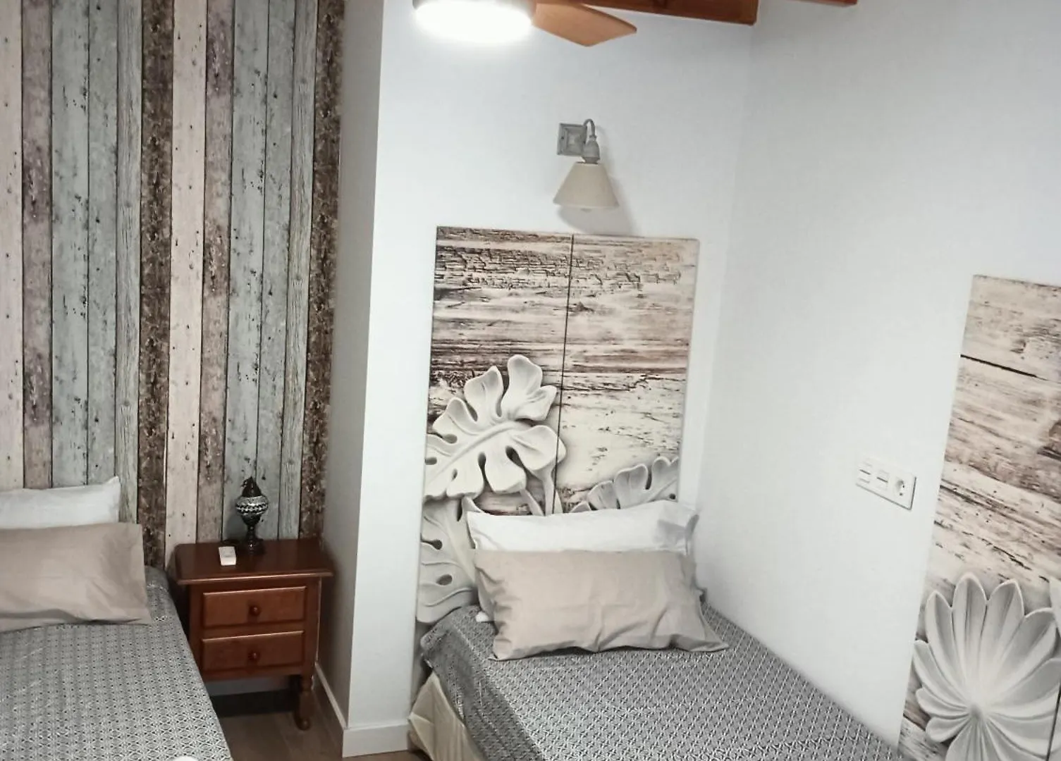 Apartamento La Casa De La Plaza Güéjar Sierra España